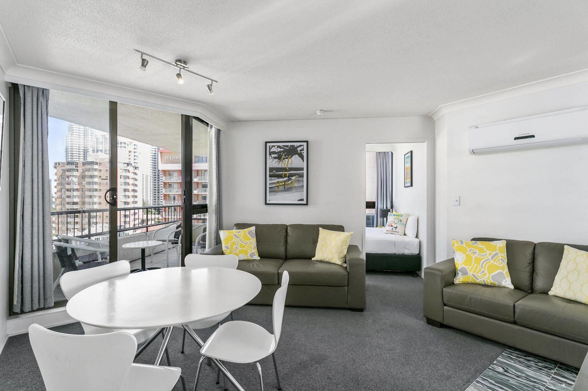 Breakfree Cosmopolitan Aparthotel Guldkusten Exteriör bild